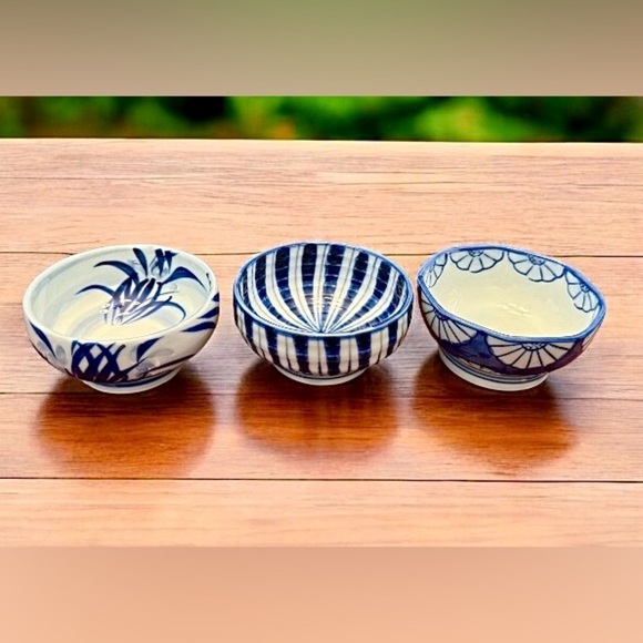 Takahashi Japan Ceramic Teacups (Set of 3) - Picture 3 of 10